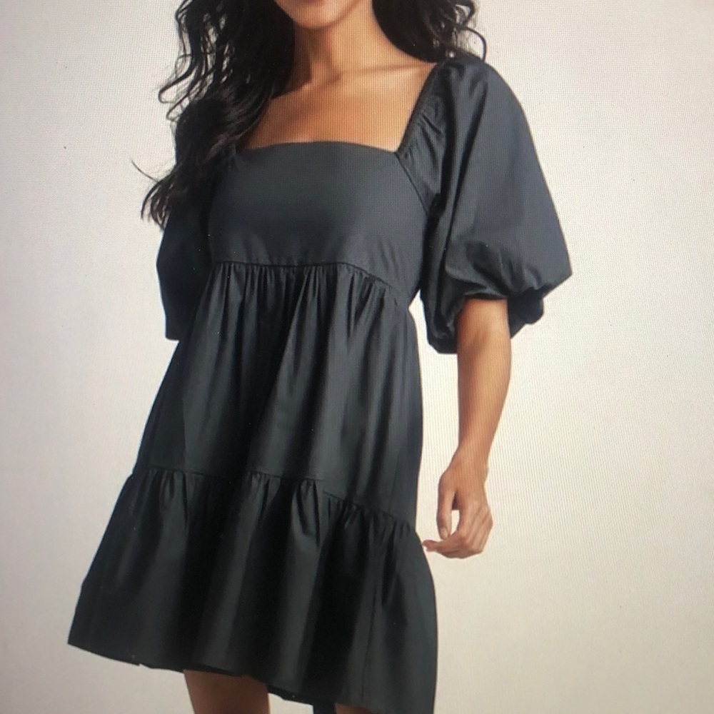 Elegant Black Puff Sleeve Dress